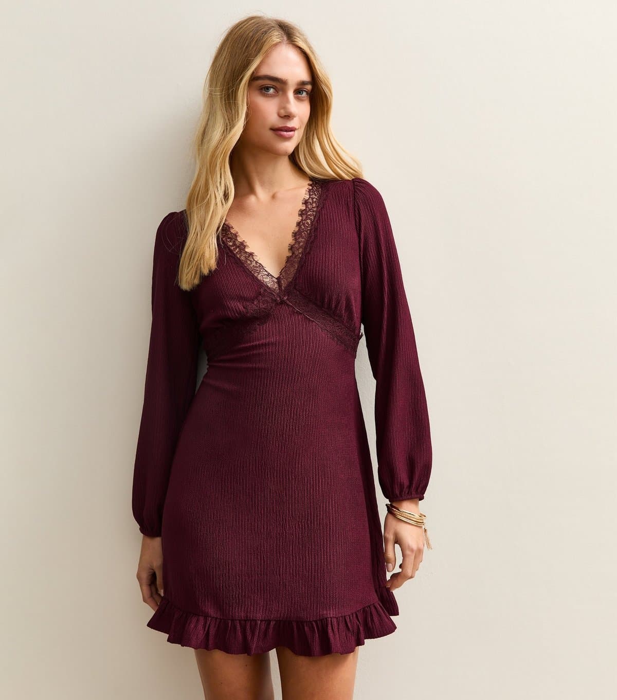 New Look Women's Dark Burgundy Lace Trim long Sleeve Mini Dress New Look