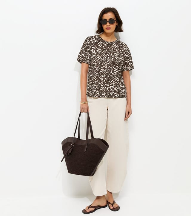 New Look Women's Brown Abstract Spot Print Easy T-Shirt New Look - 3