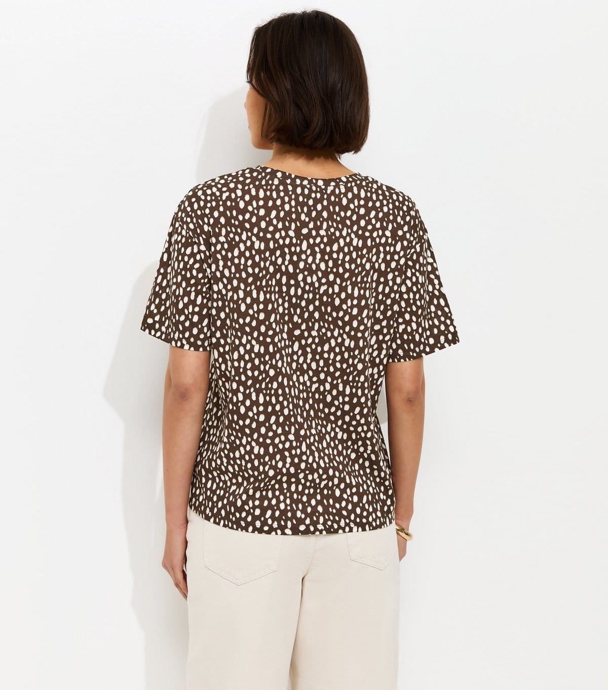 New Look Women's Brown Abstract Spot Print Easy T-Shirt New Look - 4