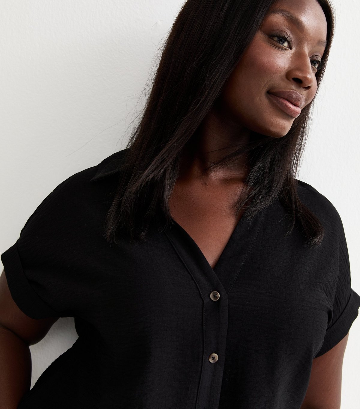 New Look Women's Plus Size Black Plain Short Sleeve Shirt Curves New Look - 2