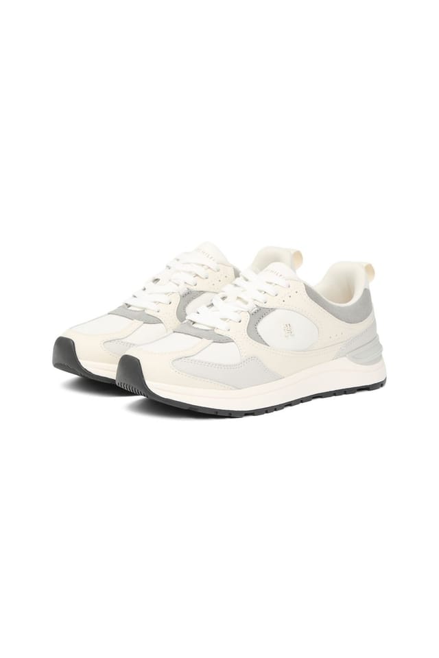 Tommy Hilfiger Tommy Hilfiger Women's Casual Fashion Runner Mix Mat Soft Cream/Grey Whisper in Cream - 2