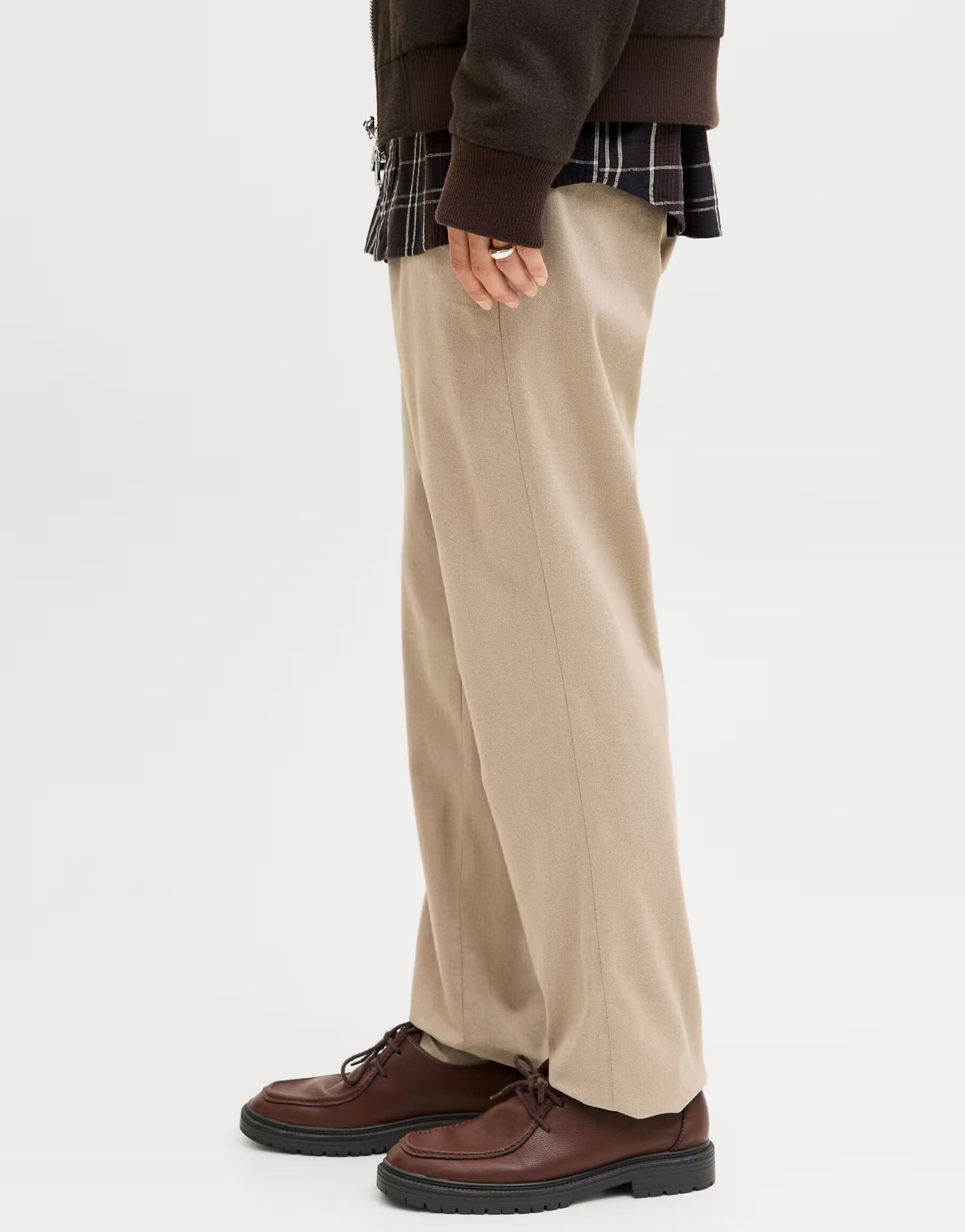 ASOS Jack & Jones Chino trousers in crockery