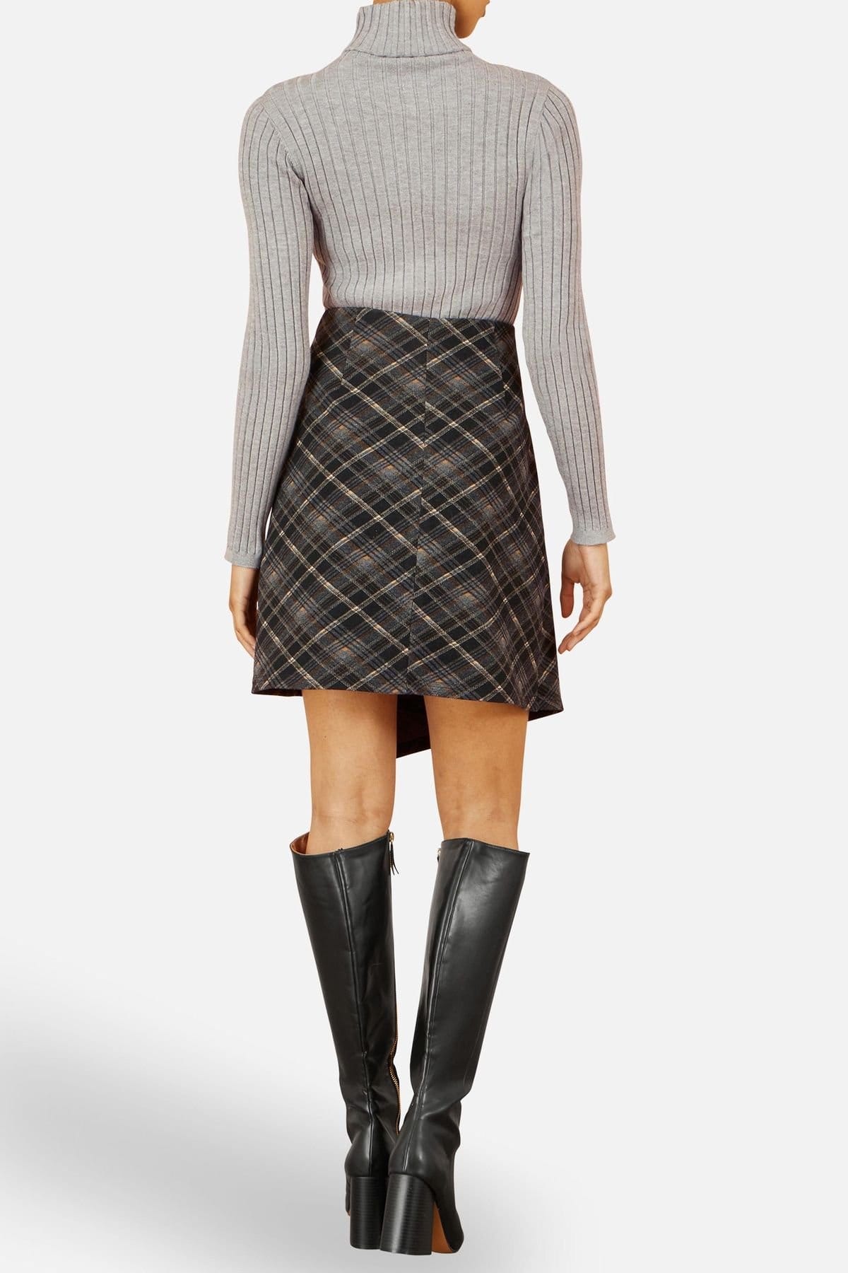 Yumi Yumi Women's Black Check Wrap Skirt With Buckle - 4