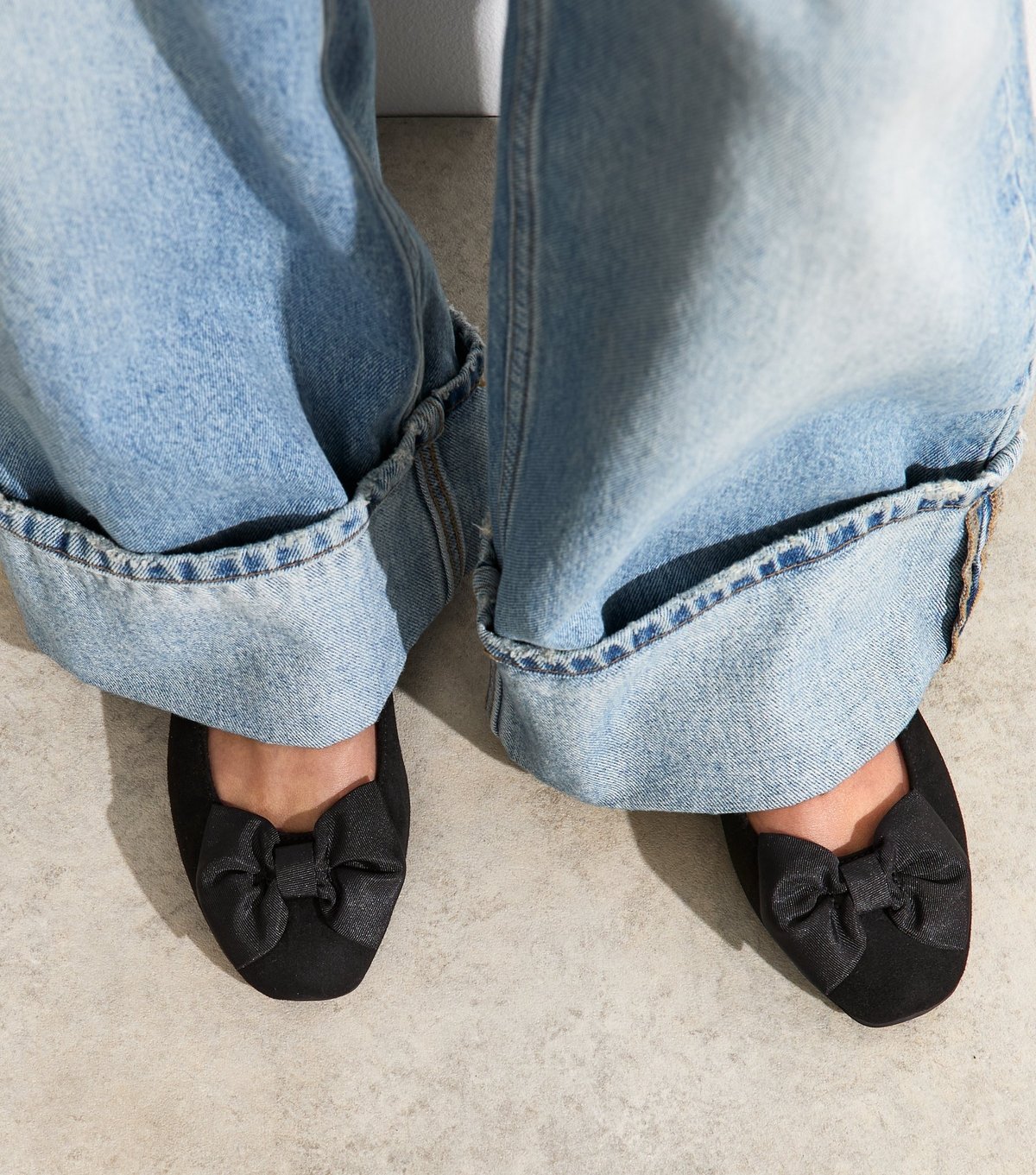 New Look Women's Wide Fit Black Faux Suede Bow Detail Ballet Flats New Look - 2