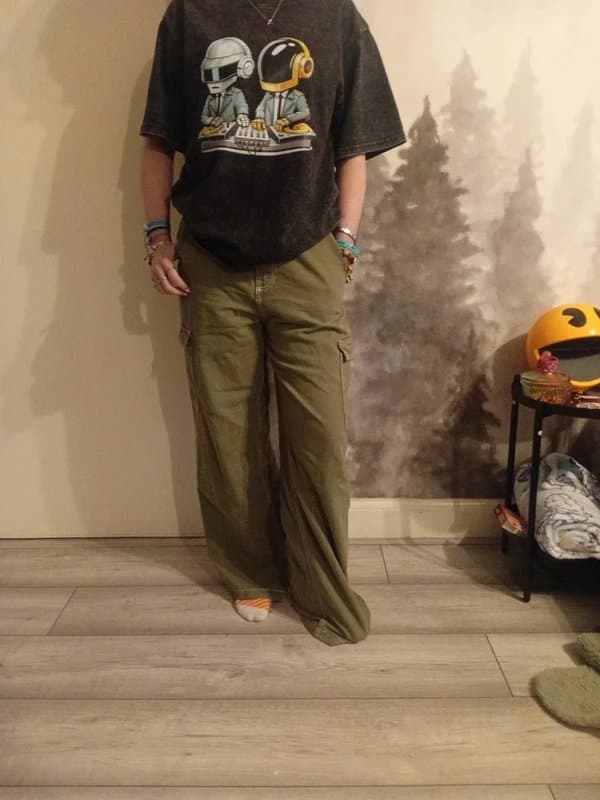 Bershka Bershka khaki green wide leg cargos