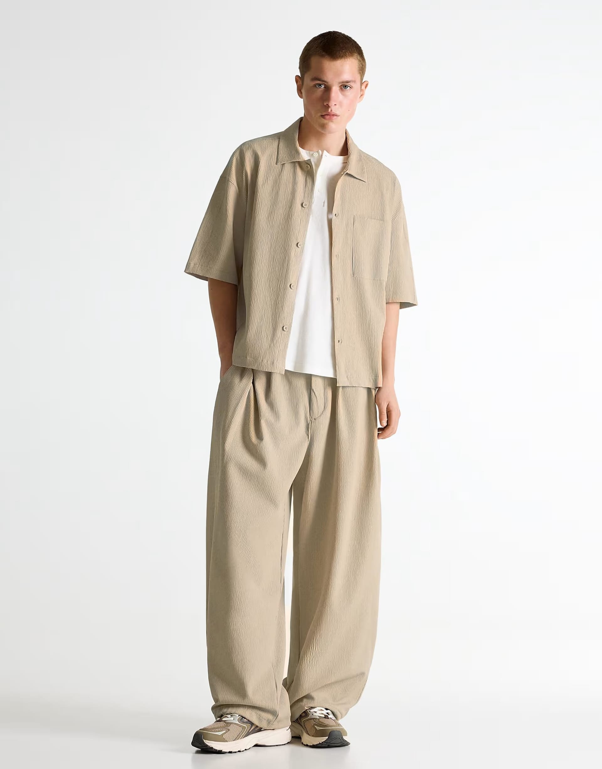 beige