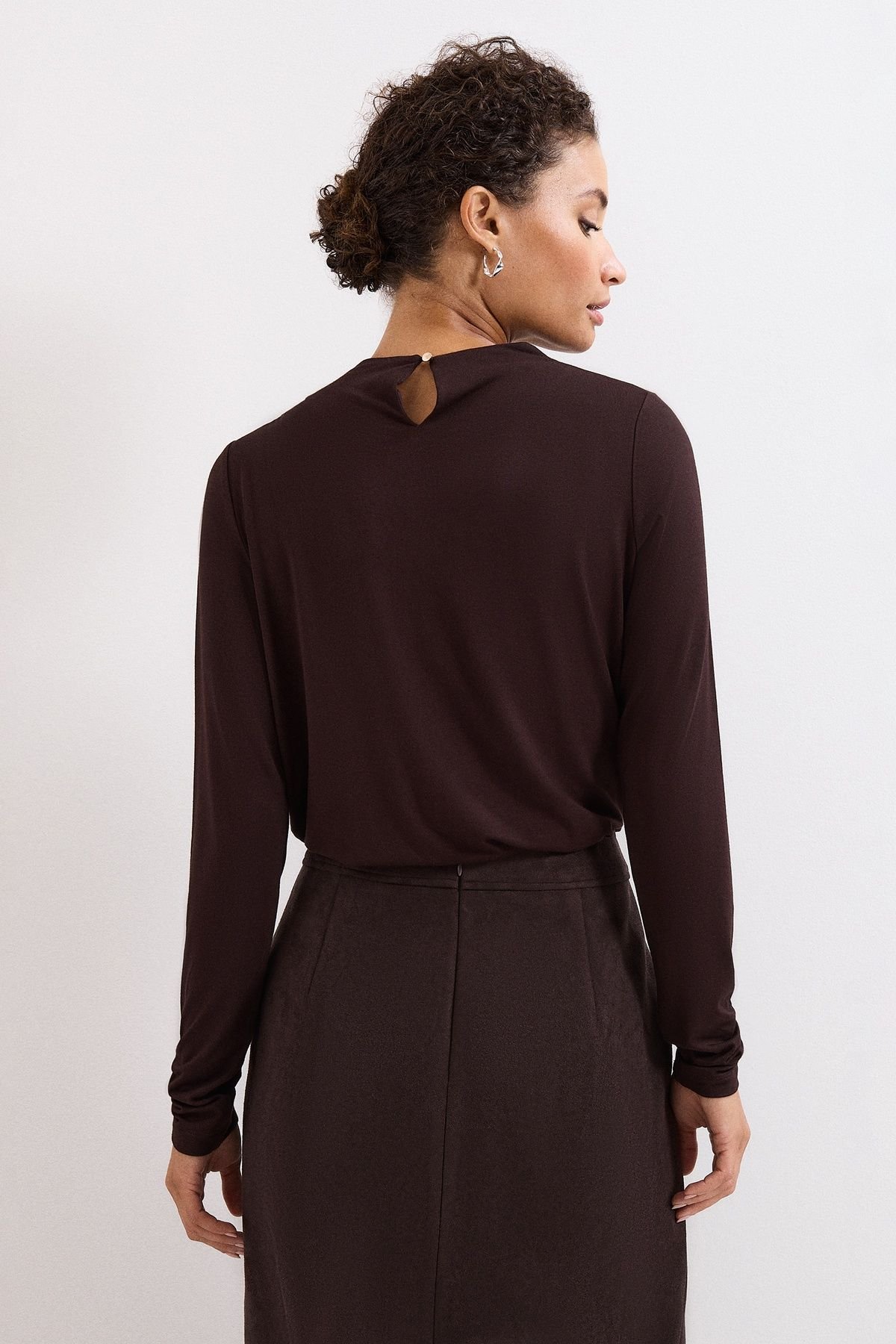 Phase Eight Phase Eight Women's Etta Hardware Detail Longsleeve Top in Dark Brown - 3