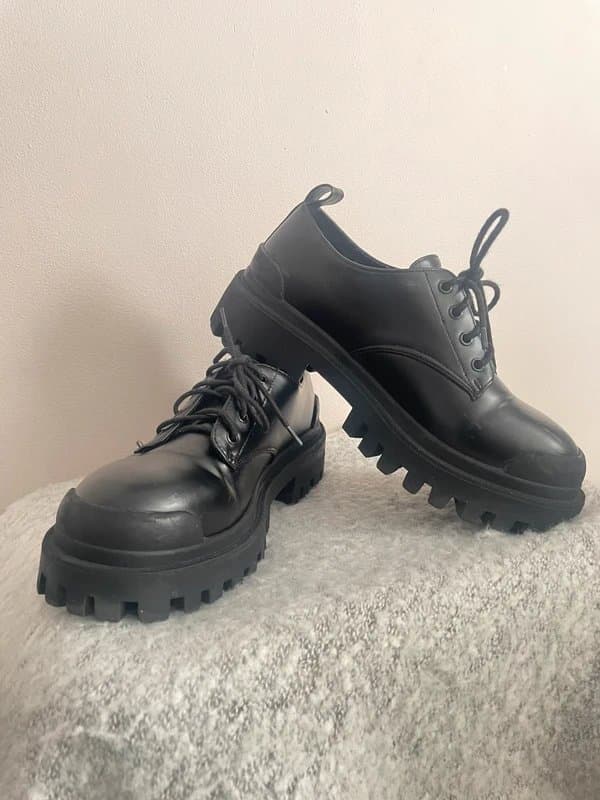 ASOS Chunky lace up shoes