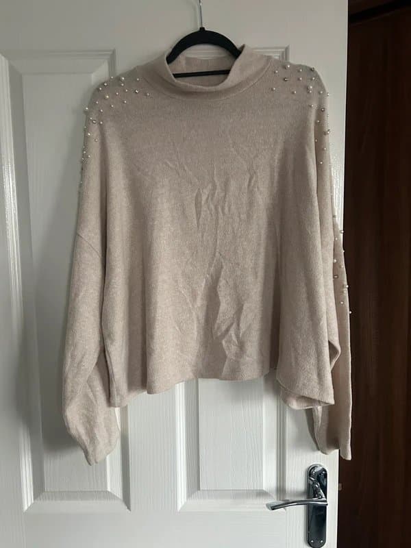 New Look Pearl jumper