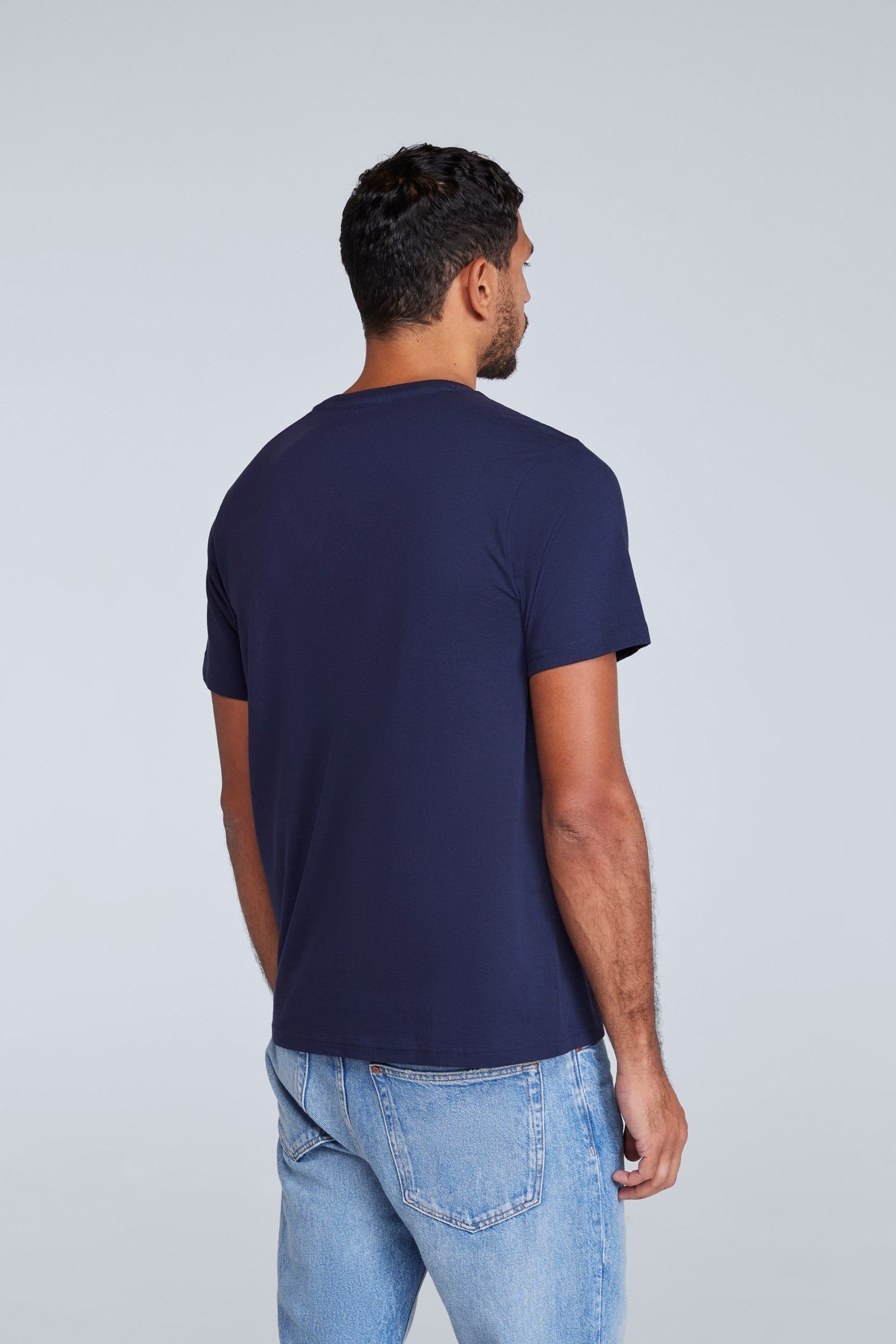 Animal Animal Men's 'Classico' Lightweight Breathable Soft Short Sleeve Cotton T-Shirt in Navy - 4