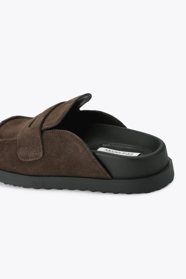 Steve Madden STEVE MADDEN Women's 'Toryn Brown' Suede Flats in Brown - 3
