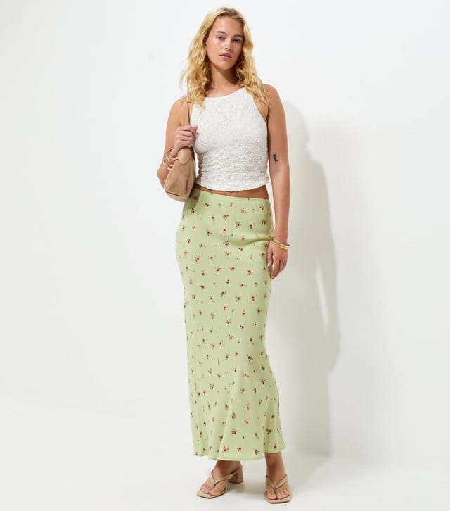 New Look Women's Tall Green Ditsy Floral Bias Cut Midi Skirt New Look - 3