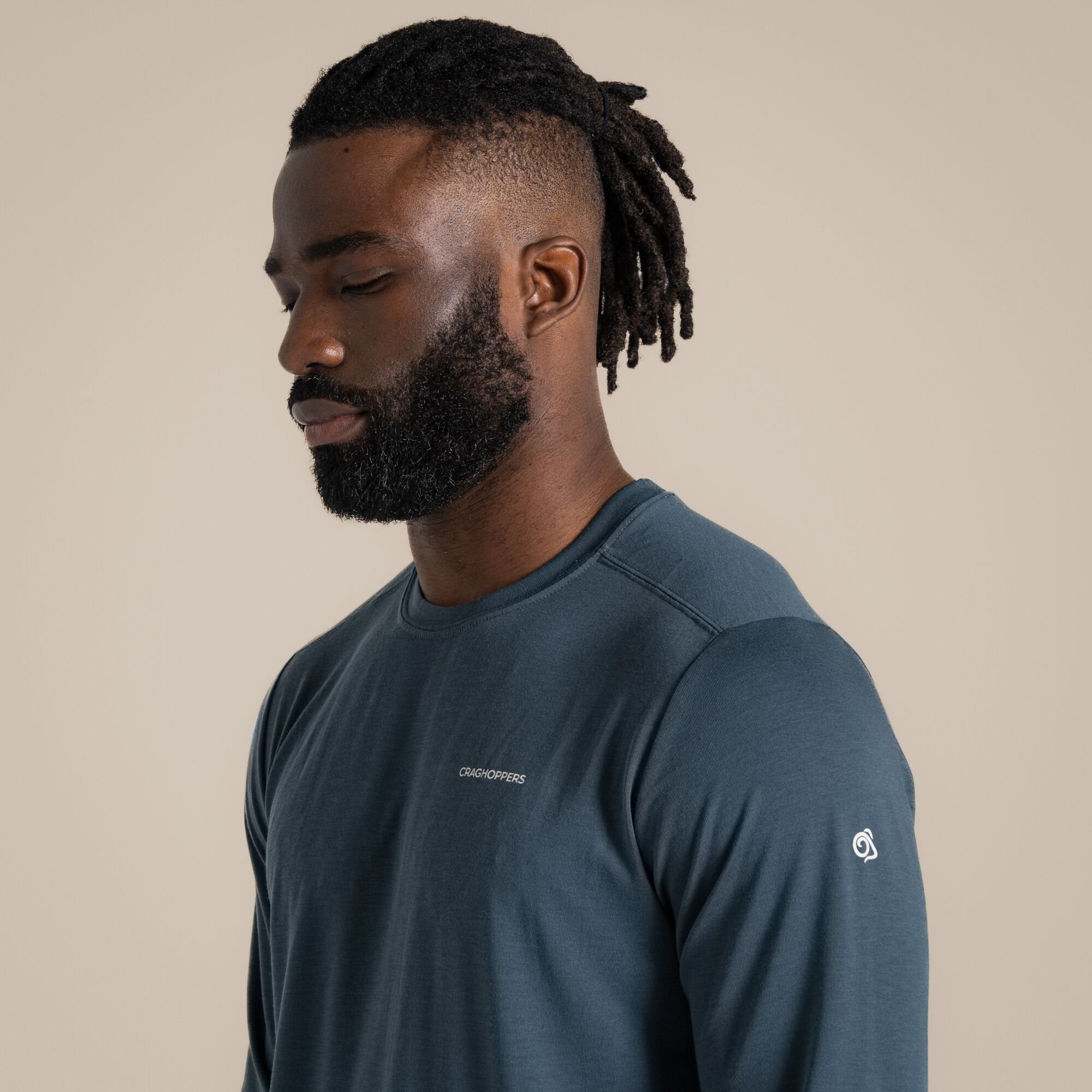 Craghoppers Craghoppers Men's NosiLife Abel Insect-Repellent Stretch Long Sleeved T-Shirt in Navy - 4