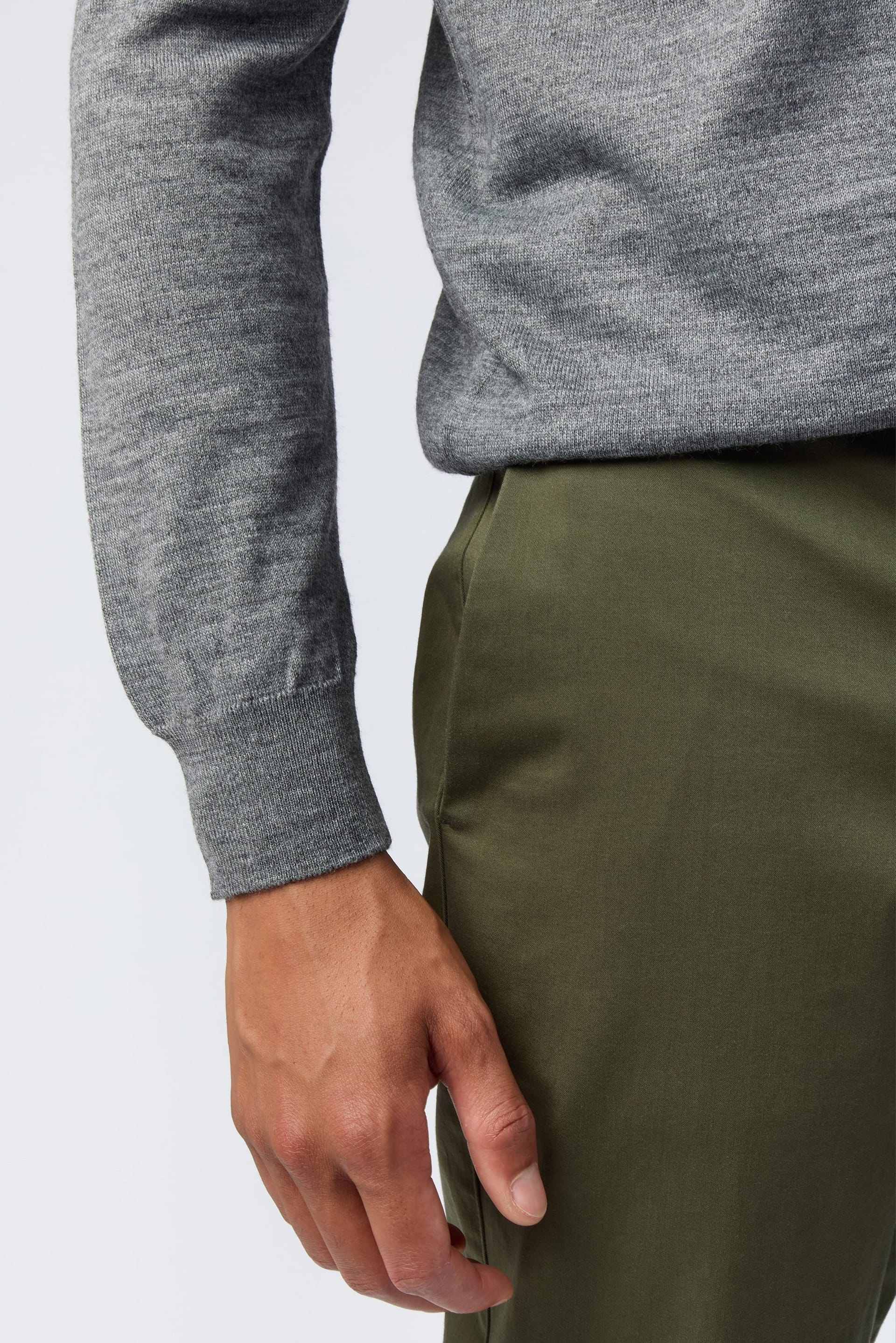Melka Melka Men's Zip Neck Jumper in Grey - 4