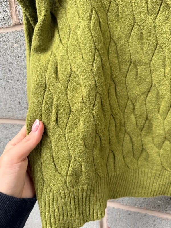 Melody (B17c) melody lime green cable knit front jumper size L/XL