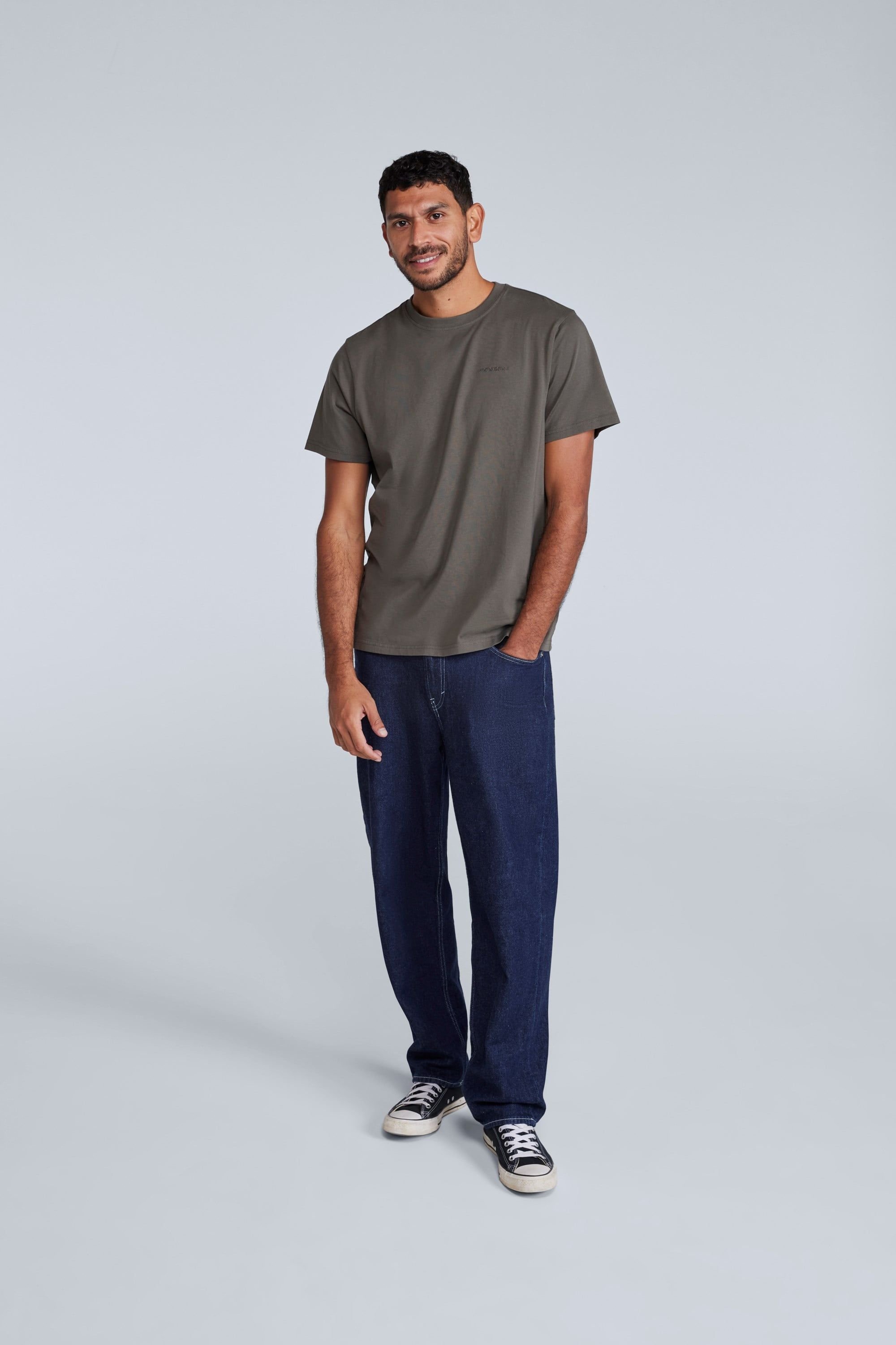 Animal Animal Men's 'Icon' Logo Print Lightweight Cotton Relaxed Fit Casual T-Shirt in Olive - 3