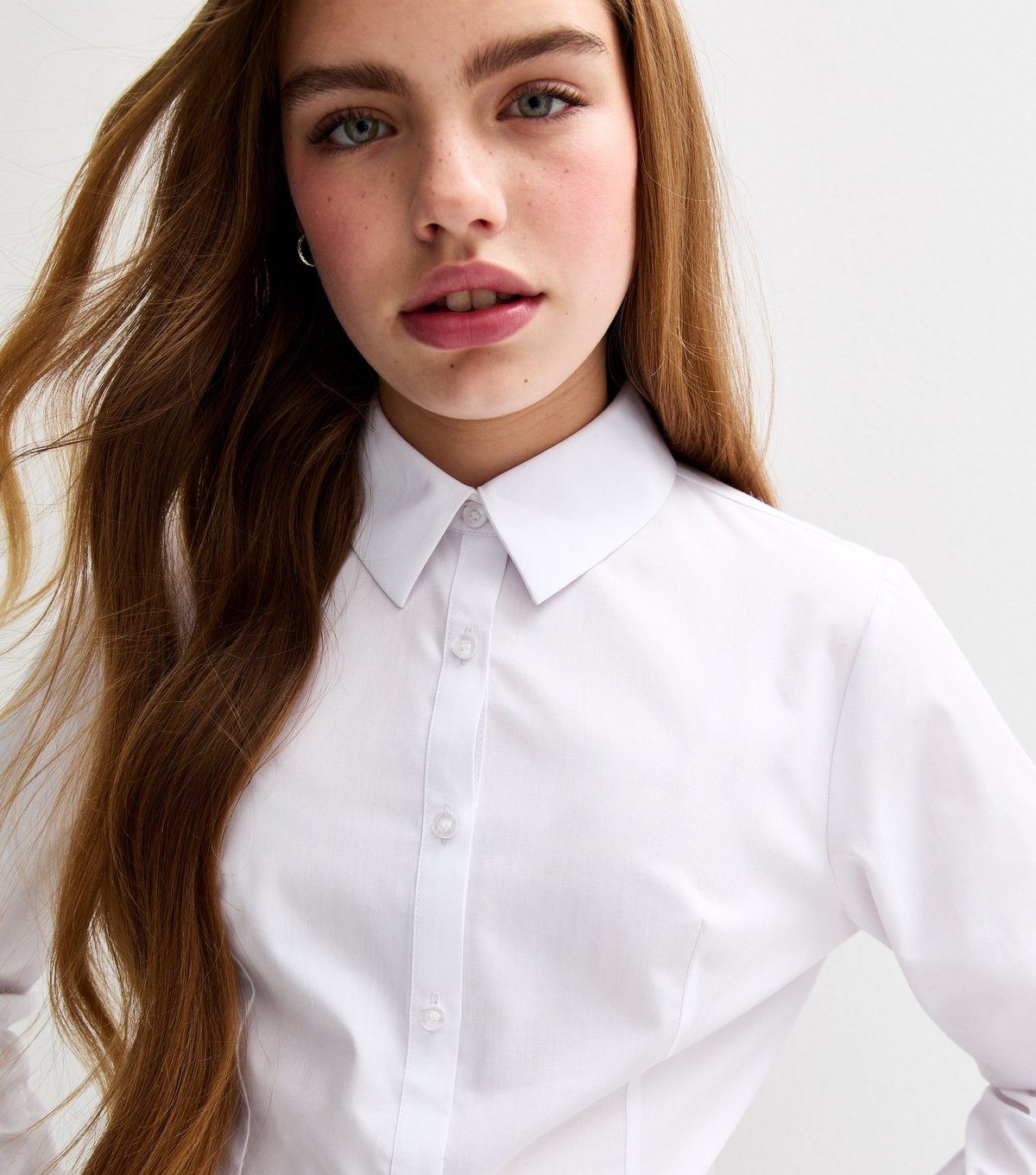New Look Girls' White Long Sleeve Fitted School Shirt New Look - 2