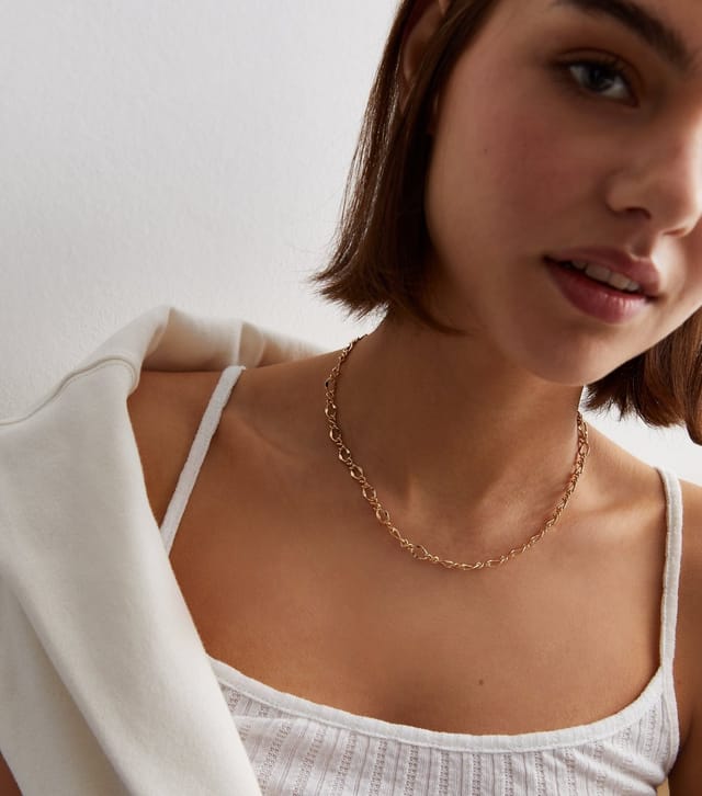 New Look Gold Twist Chain Necklace New Look - 2