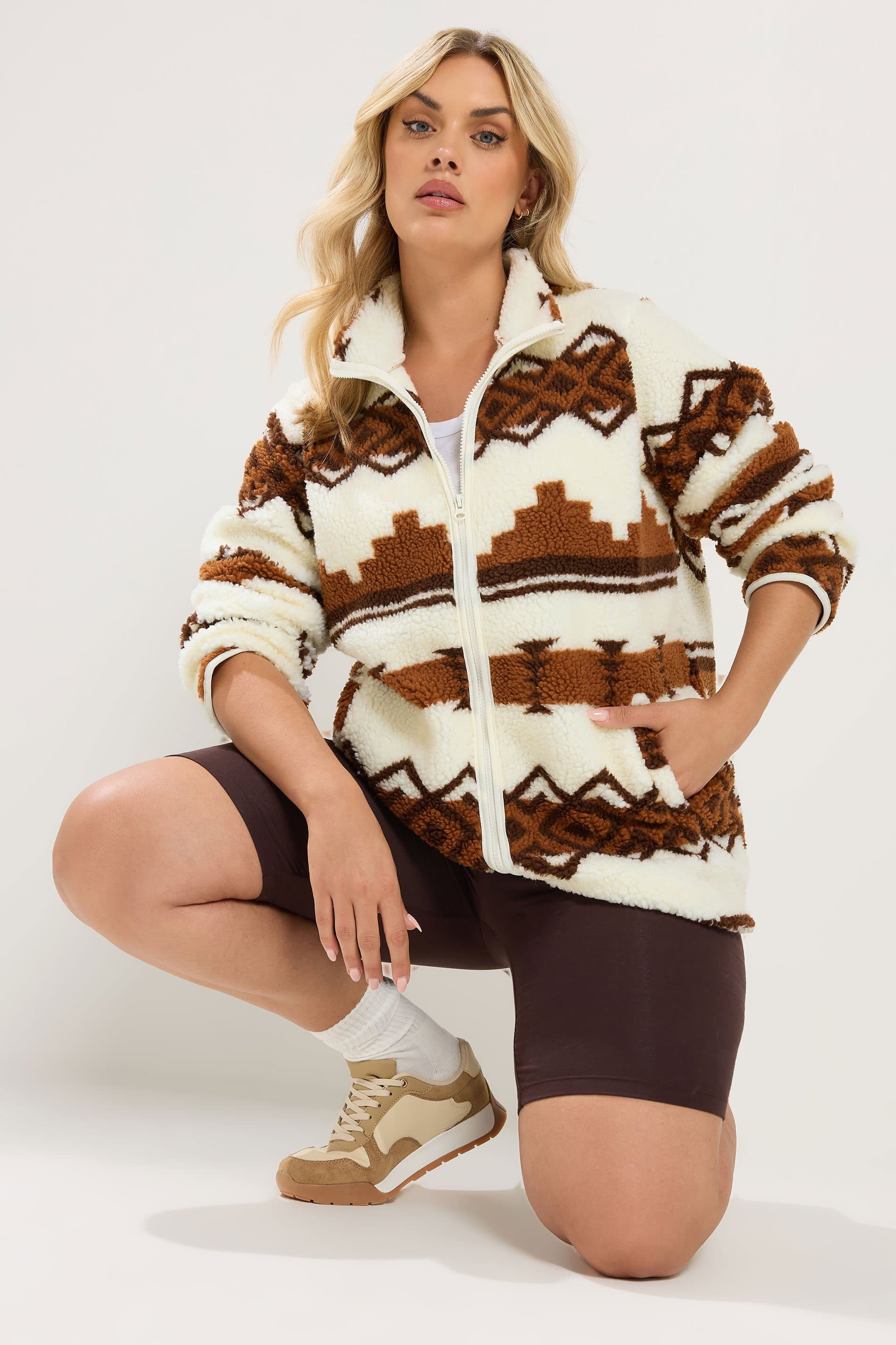 Yours Plus Size Chocolate Brown Fairisle Fleece Jacket