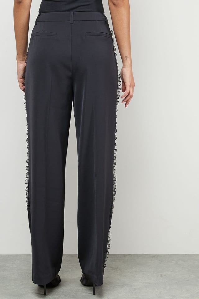 Warehouse Warehouse Women's Lace Frill Trim Wide Leg Trouser in Black - 3