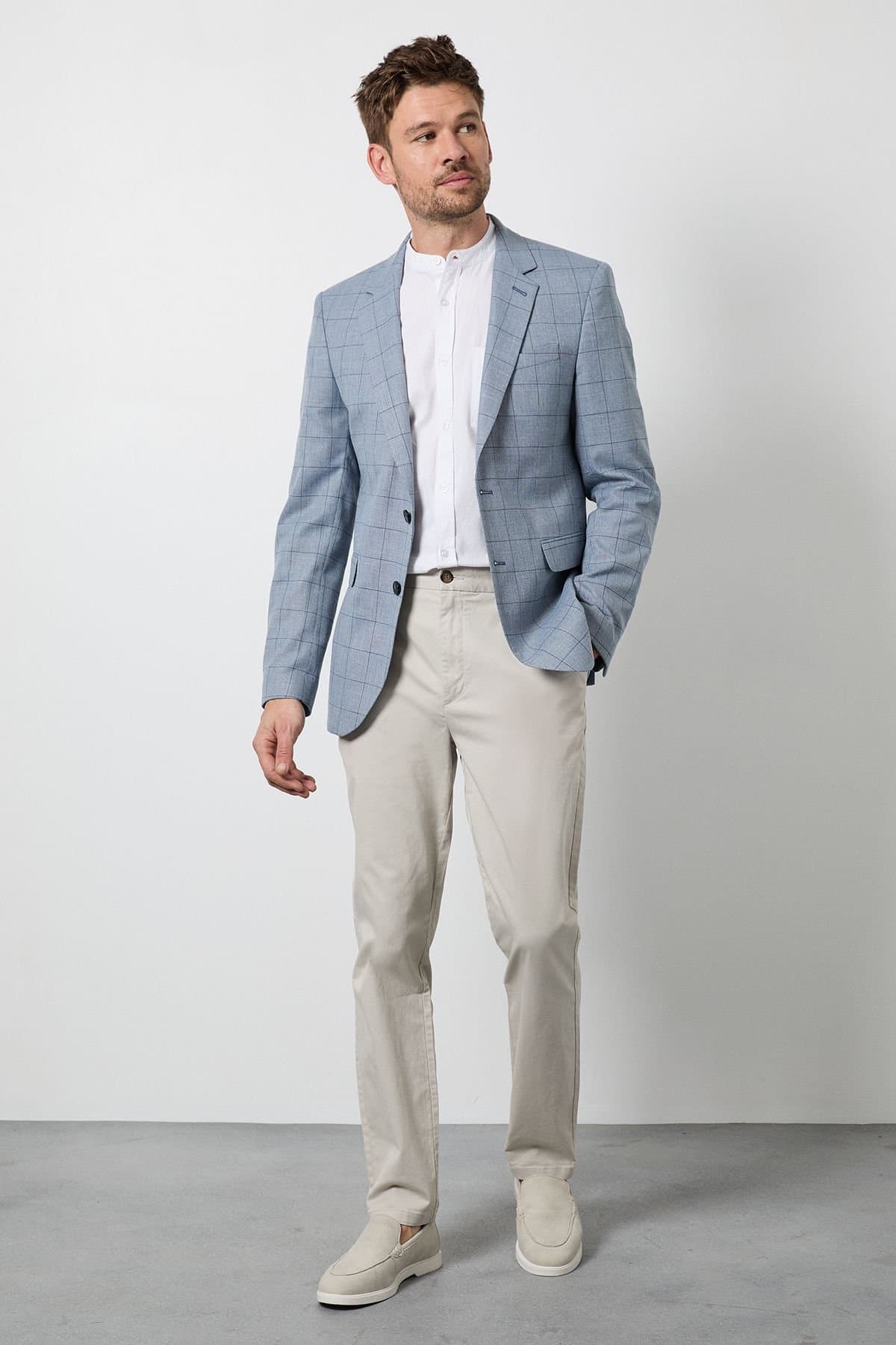 Burton Burton Men's Navy Check Slim Fit Blazer