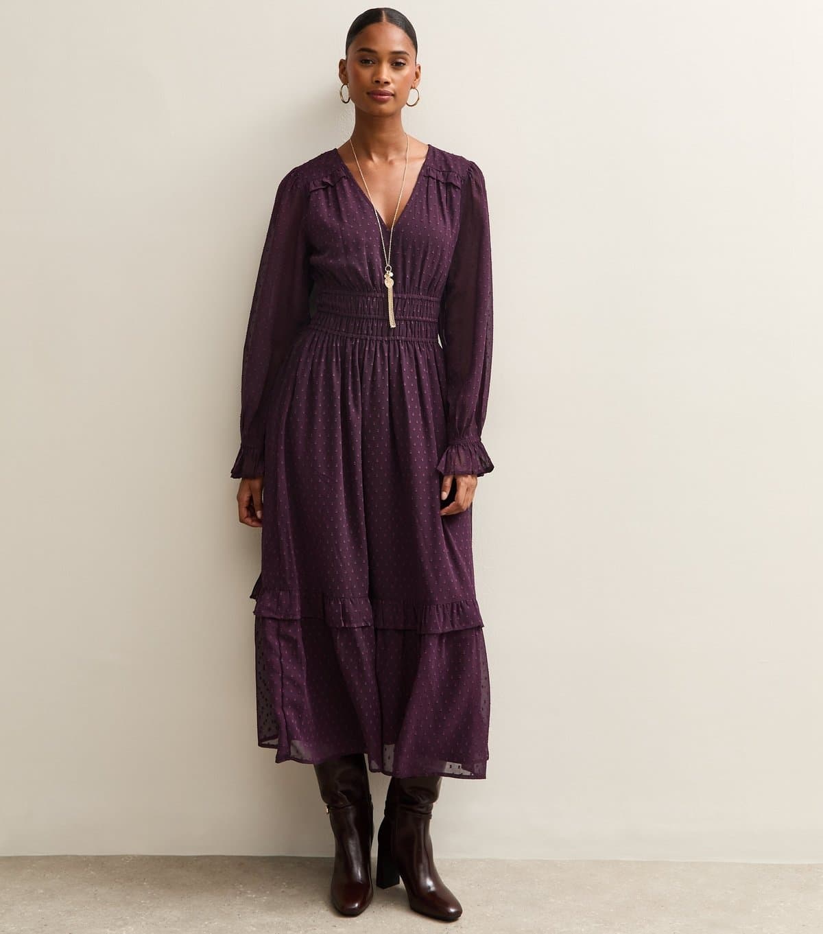 New Look Women's Dark Burgundy Dobby Ruched Waist Midi Dress New Look