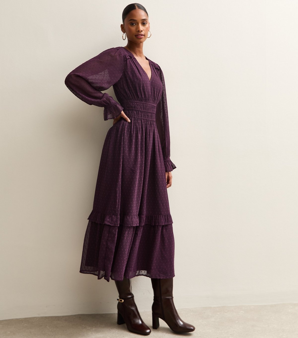 New Look Women's Dark Burgundy Dobby Ruched Waist Midi Dress New Look - 3