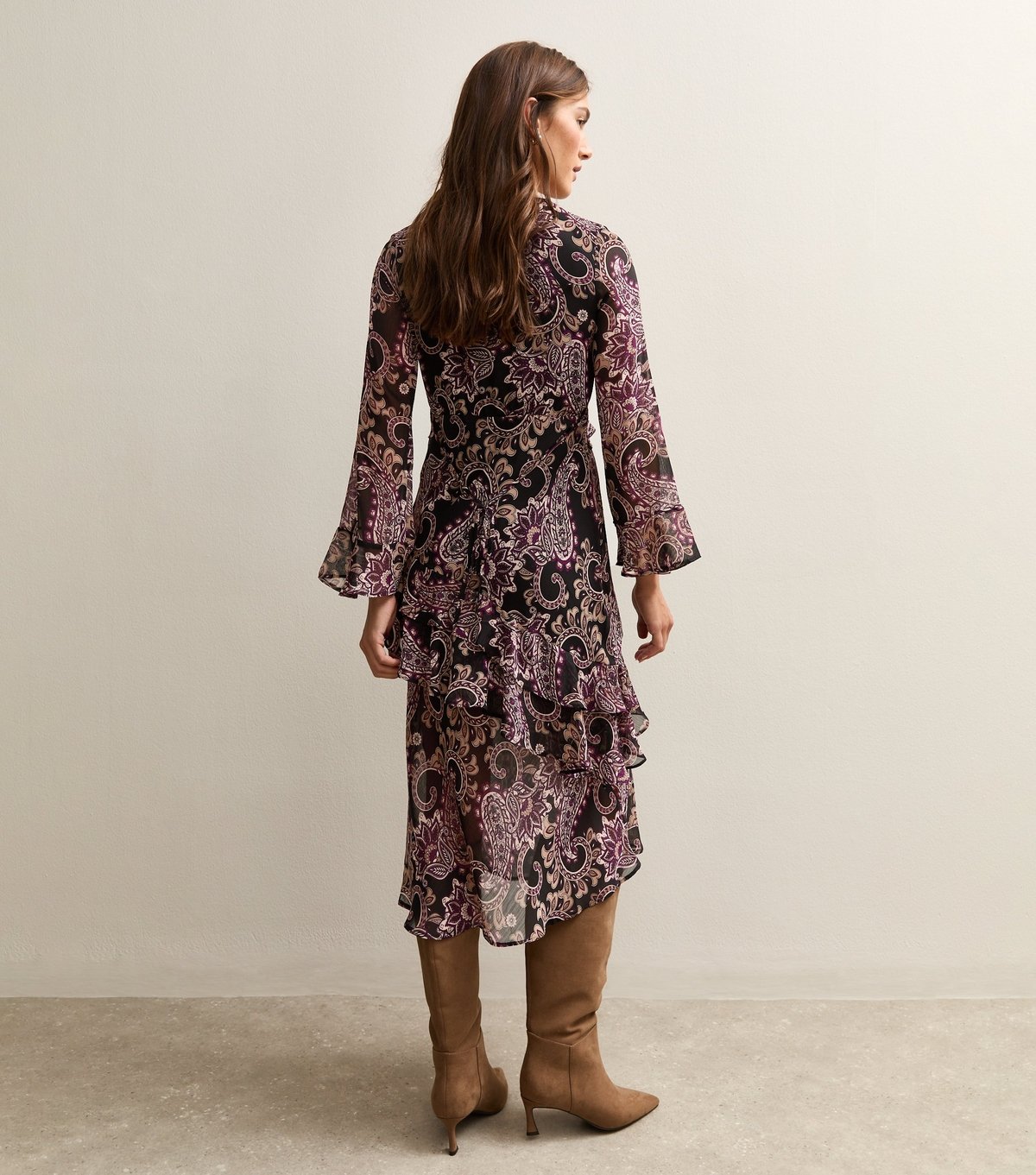 New Look Women's Black Paisley Print Chiffon Midi Dress New Look - 4