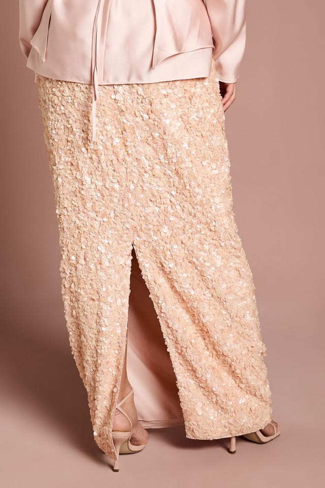 Coast Coast Women's Petite Sequin Column Maxi Skirt in Champagne - 3