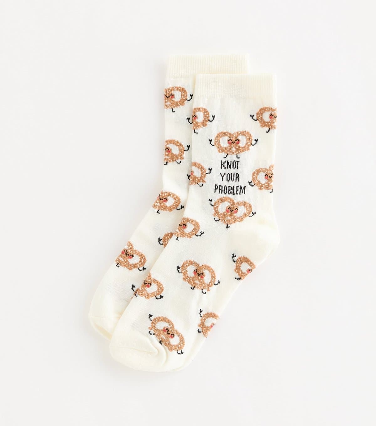 New Look Cream Cotton Rich Knot Your Problem Pretzel Ankle Socks New Look
