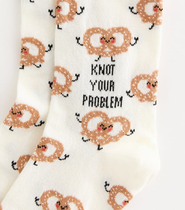 New Look Cream Cotton Rich Knot Your Problem Pretzel Ankle Socks New Look - 2