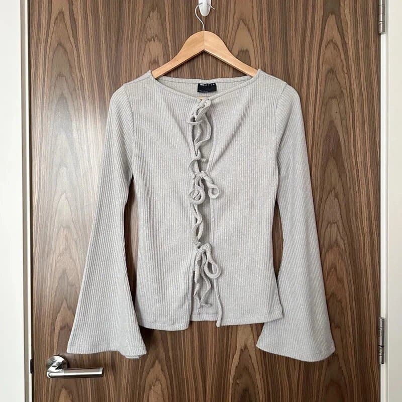ASOS Asos Grey Soft Ribbed Tie Front Long Sleeve Flute Flare Sleeve Top Size Small