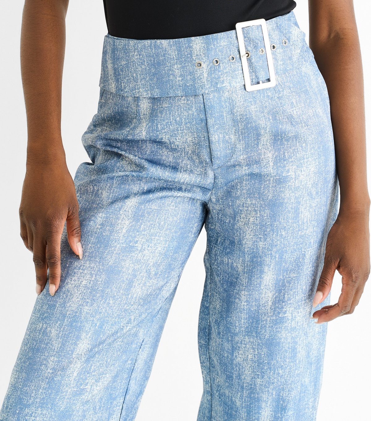 Gini London Women's Blue Printed Belted Trousers Gini London New Look - 2