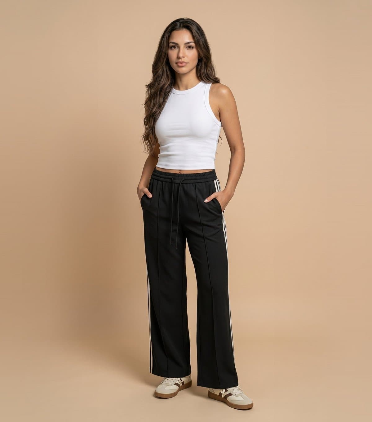 Urban Bliss Women's Black Side Stripe Straight Joggers Urban Bliss New Look