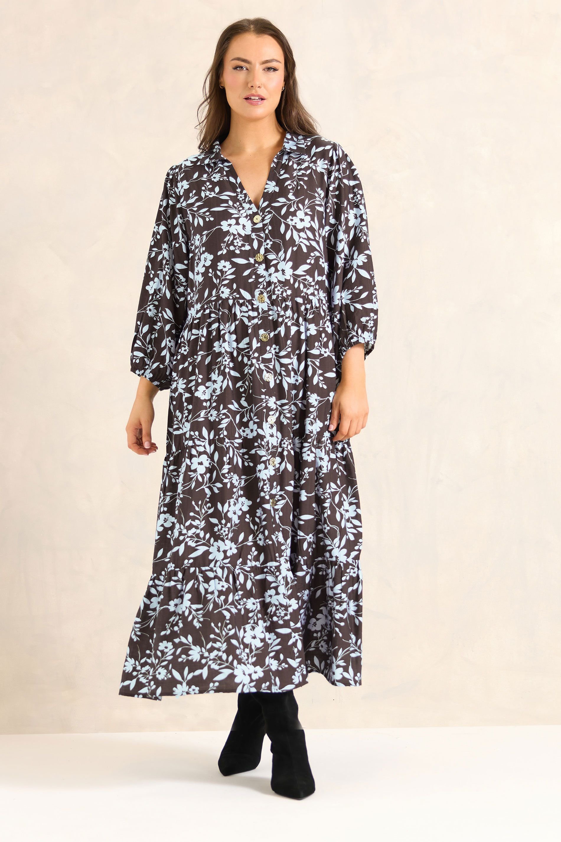 Evans Evans Women's Printed Tiered Maxi Dress in Chocolate - 3