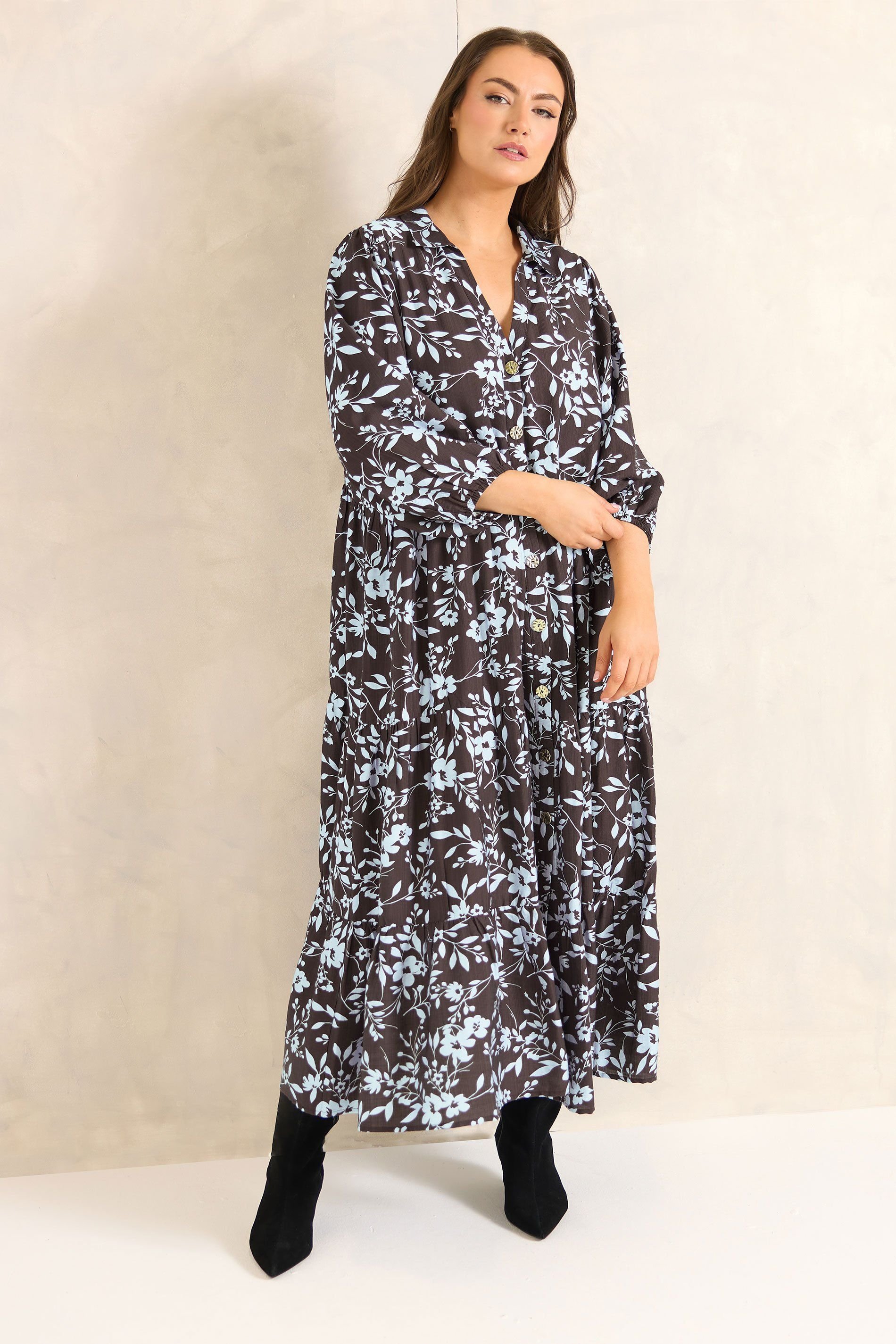 Evans Evans Women's Printed Tiered Maxi Dress in Chocolate - 4