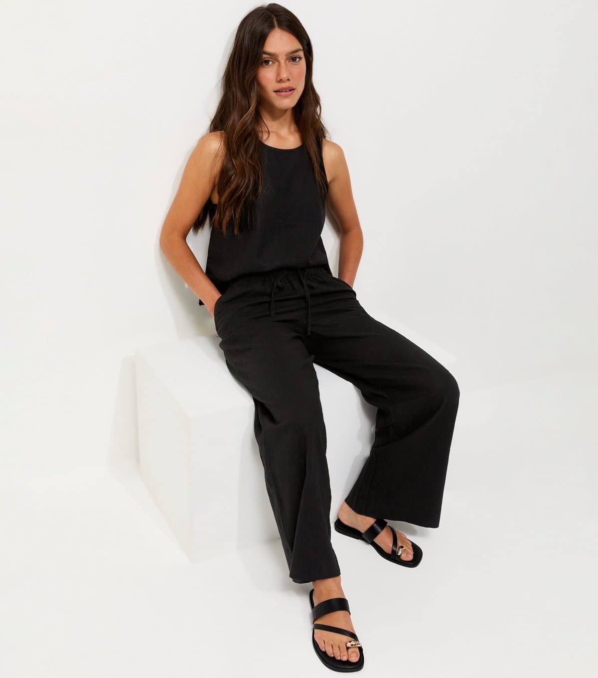 New Look Women's Petite Black Linen Blend Wide Leg Trousers New Look