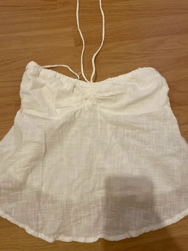 Bershka Bershka white halter top