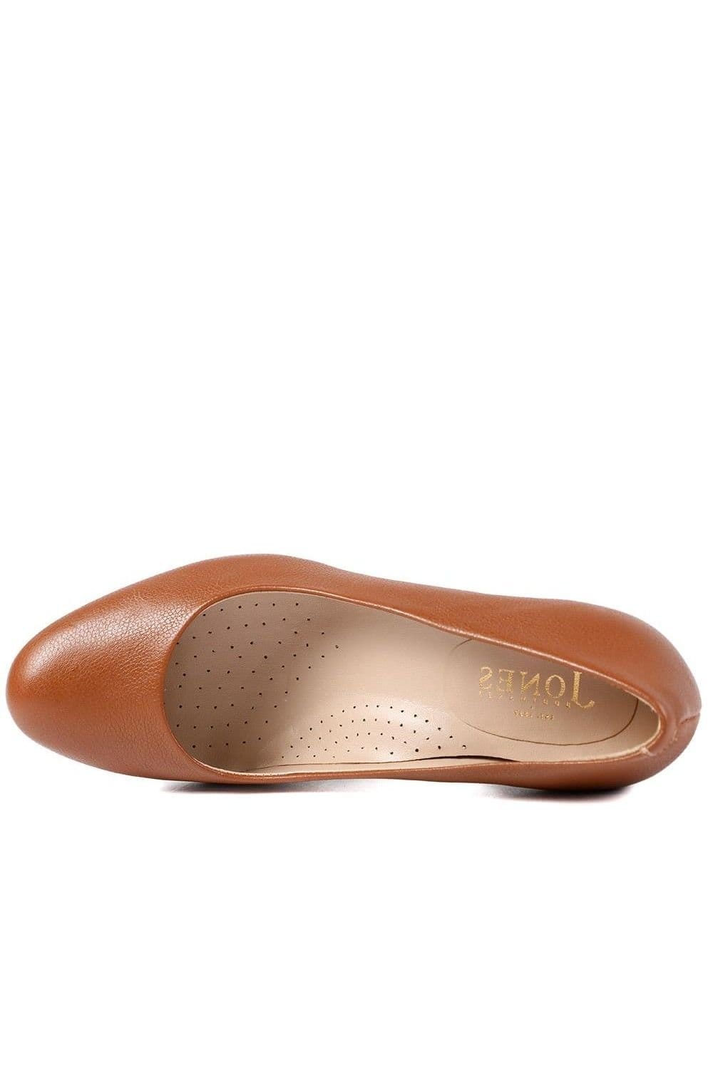 Jones Bootmaker Jones Bootmaker Women's Xantara Leather Block Heel Court Shoes in Tan - 4
