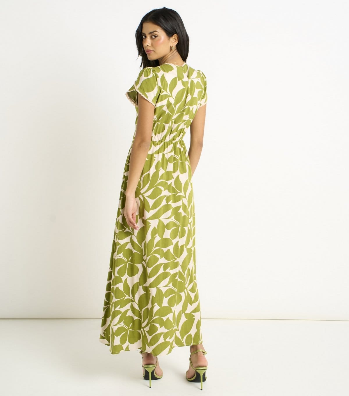 Gini London Women's Light Green Elasticated Waist Maxi Dress Gini London New Look - 4