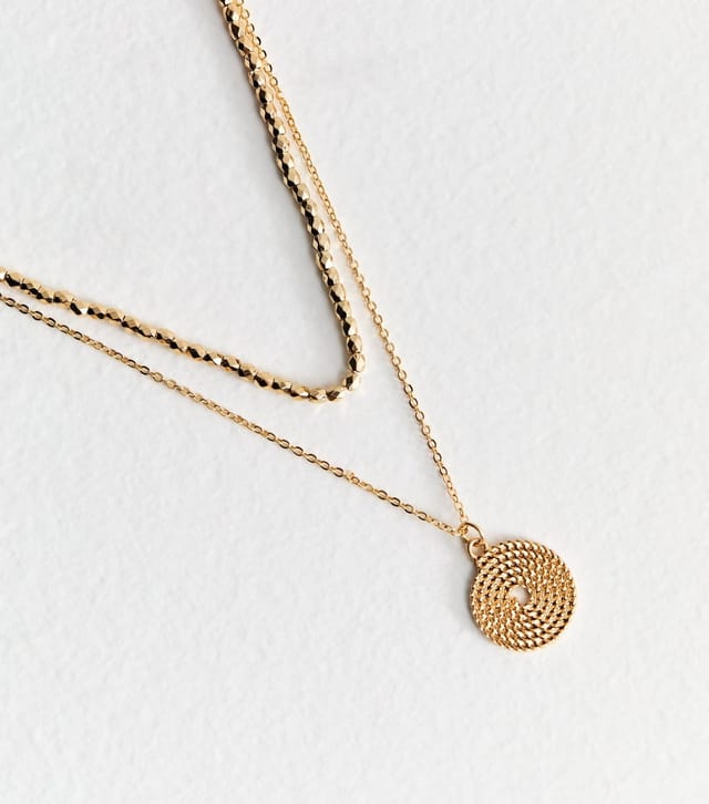 New Look Pack of Two Gold Tone Textured Necklaces New Look - 3