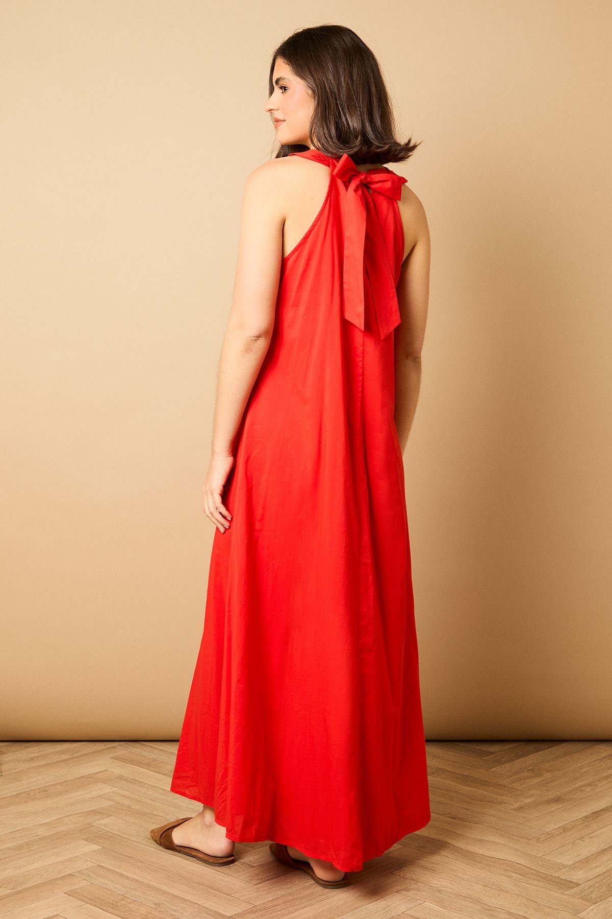 Oasis Oasis Women's Halterneck Maxi Smock Dress in Red - 4