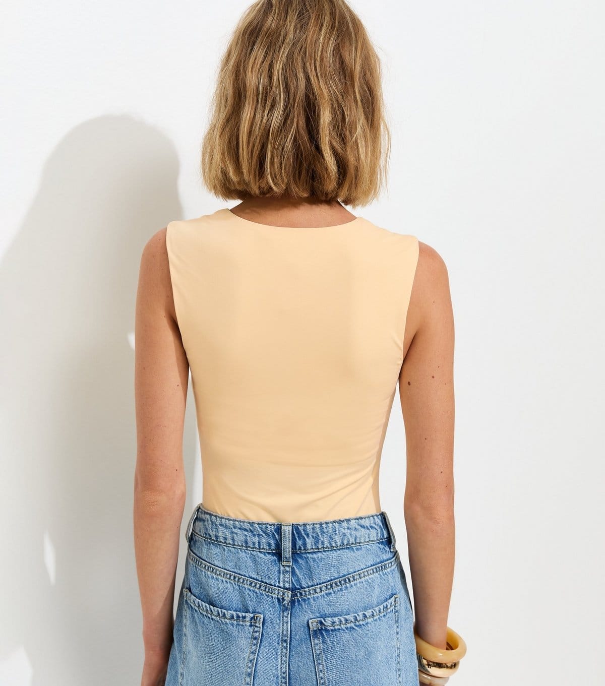 New Look Women's Light Yellow Slinky Square Neck Sleeveless Bodysuit New Look - 4