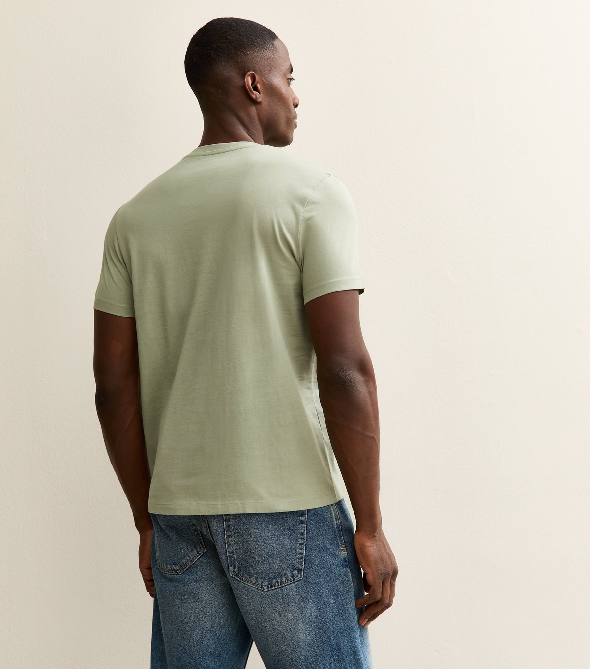 New Look Men's Light Green Regular Crew Neck Jersey T-Shirt New Look - 4
