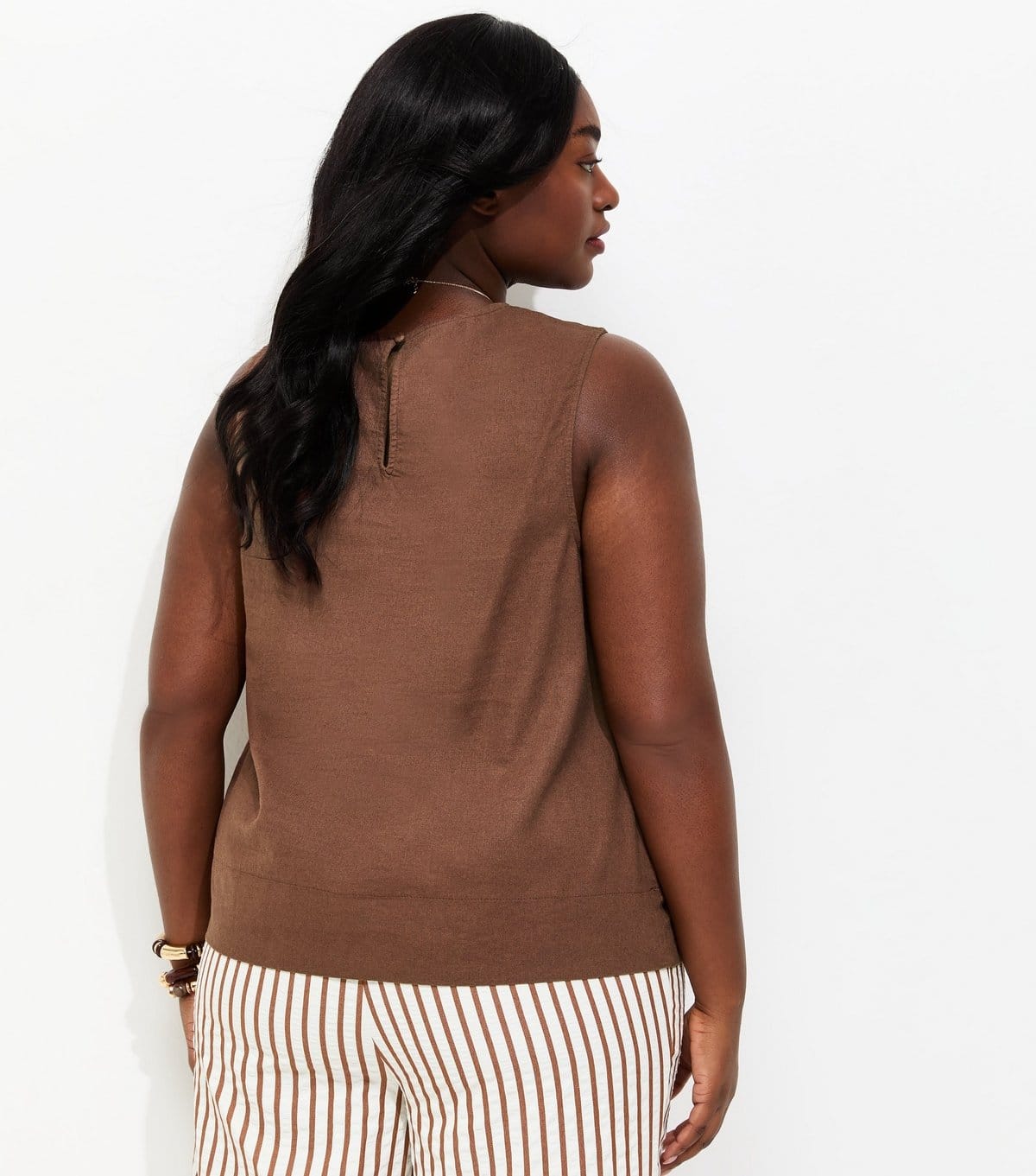 New Look Women's Plus Size Dark Brown Linen Rich Sleeveless Top Curves New Look - 4