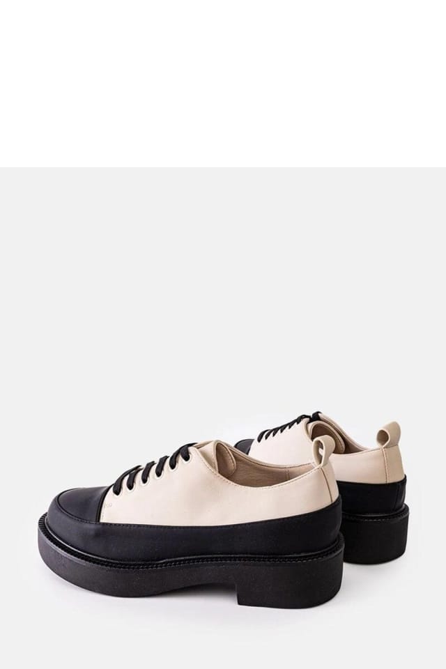 Love Lace Love Lace Women's Elegant Lace Up Flat Heeled Shoes for Summer Walks Daily in Beige - 3