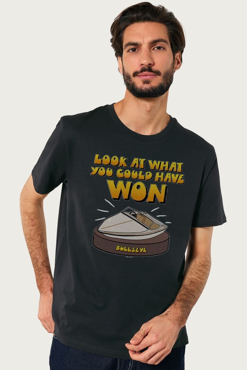 Bullseye Bullseye Men's Speedboat Prize T-Shirt in Black - 1