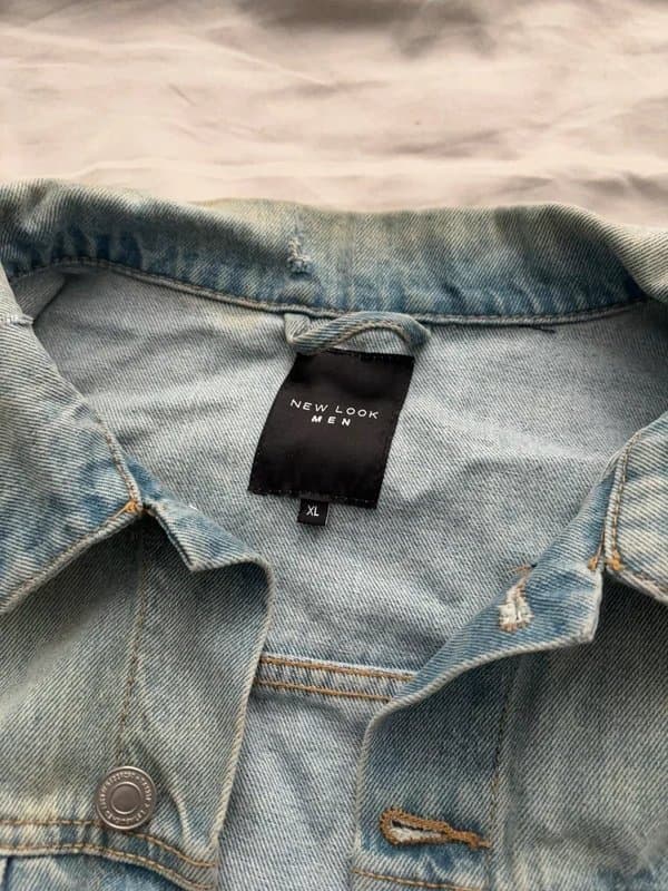 New Look New Look Men Boxy Fit Distressed Denim Jacket