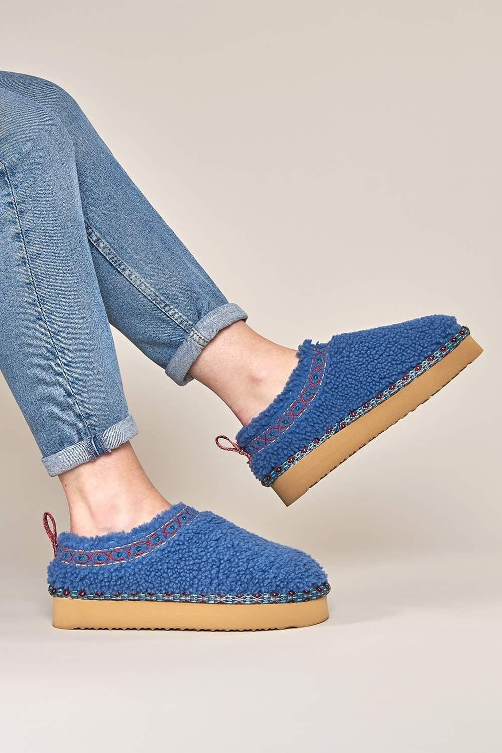 Moshulu Moshulu Women's Blue Woolly Mule Slippers
