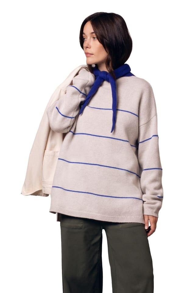 Celtic & Co Celtic & Co Women's Split Hem Slouch Funnel Neck Jumper - 3